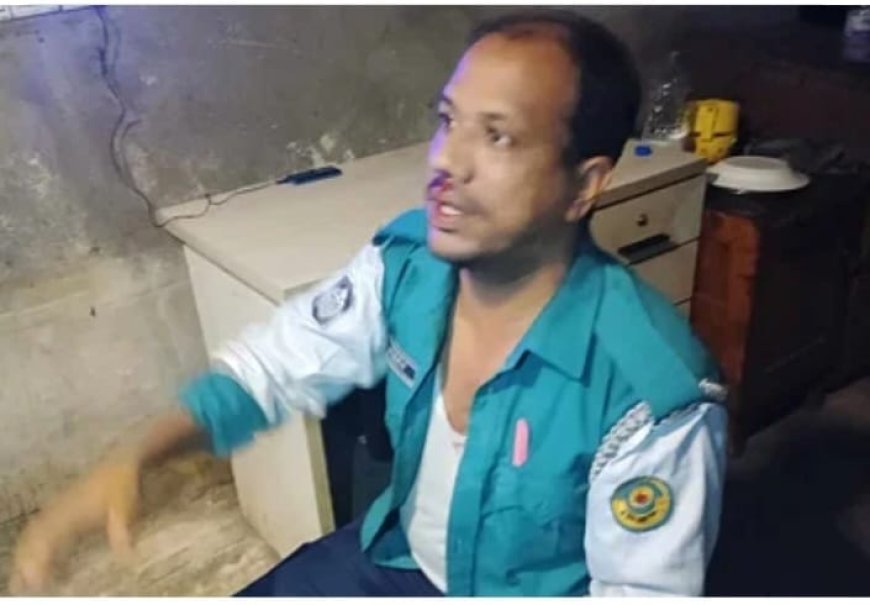 চট্টগ্রামে উল্টোপথে গাড়ি,ট্রাফিক পুলিশকে মারধর