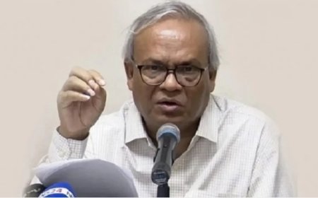 বঙ্গভবন থেকে শেখ মুজিবুর রহমানের ছবি সরানো উচিত হয়নি : রুহুল কবির