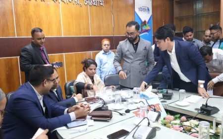 বদলিতে স্বচ্ছতার অনন্য নজির স্থাপন করলেন চট্টগ্রামের জেলা প্রশাসক