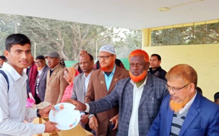 জলঢাকায় ৫৩ তম শীতকালীন ক্রীড়া প্রতিযোগিতার পুরস্কার বিতরণ 