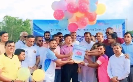 জেলা প্রশাসক ফুটবল টুর্নামেন্টের উদ্বোধনী ম্যাচে নীলফামারী পৌরসভার জয়