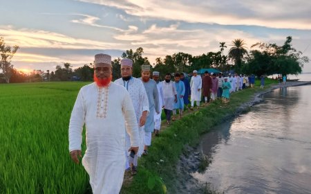 ডিমলায় বন্যা এলাকায় বানভাসিদের খোজখবর নিলেন জেলা জামায়াতে আমীর