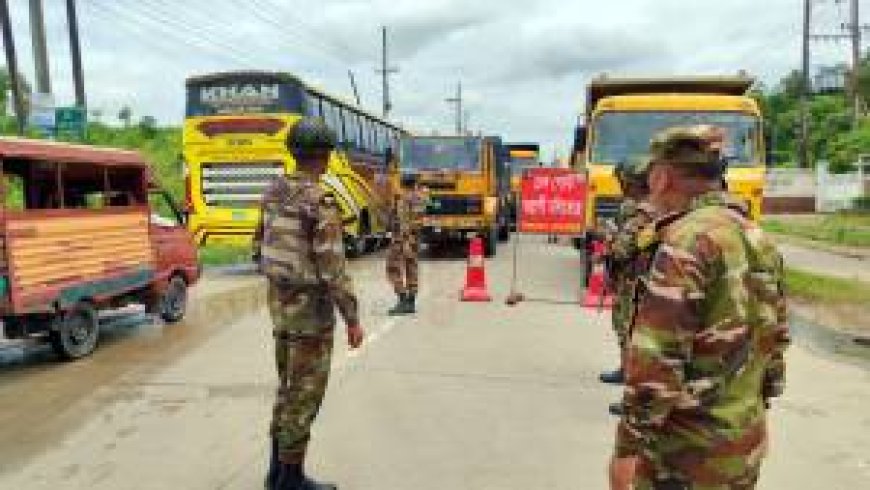 সিলেটে পাথর উদ্ধারে চলছে অভিযান : উদ্ধার ৩৫ হাজার ঘনফুট পাথর