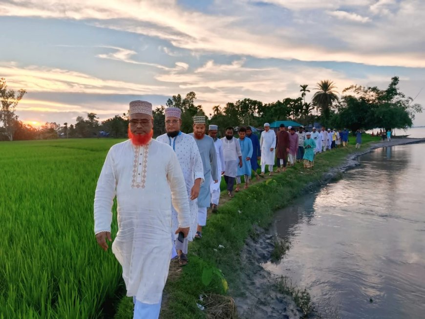 ডিমলায় বন্যা এলাকায় বানভাসিদের খোজখবর নিলেন জেলা জামায়াতে আমীর