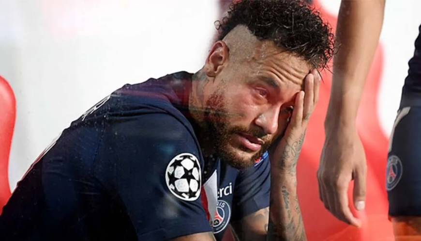 ক্যারিয়ারের সবচেয়ে বাজে হার, মাঠেই কাঁদলেন নেইমার