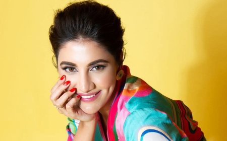 রুক্মিণীর পরিবারে এলো নতুন অতিথি